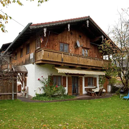Spacious Near The Area *