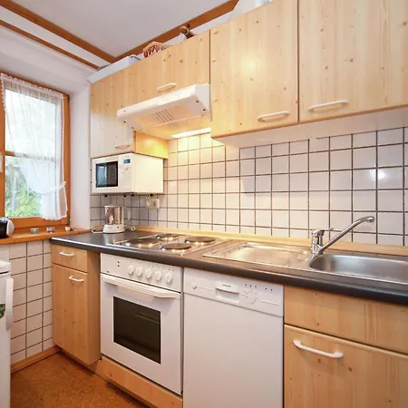 Apartment Spacious Near The Area