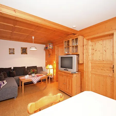 Apartment Spacious Near The Area